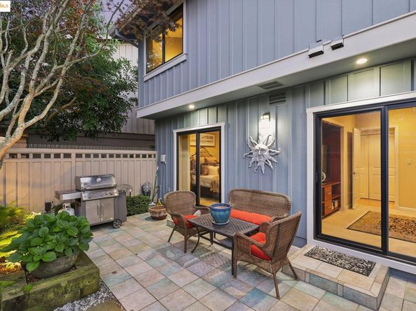 105 Starview Ct, Oakland CA 94618