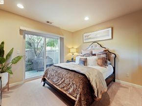 105 Starview Ct, Oakland CA 94618