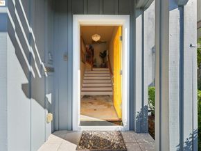 105 Starview Ct, Oakland CA 94618
