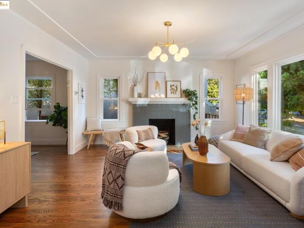 558 North St, Oakland CA 94609