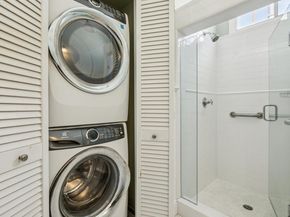 2070 Bush St, San Francisco CA 94115