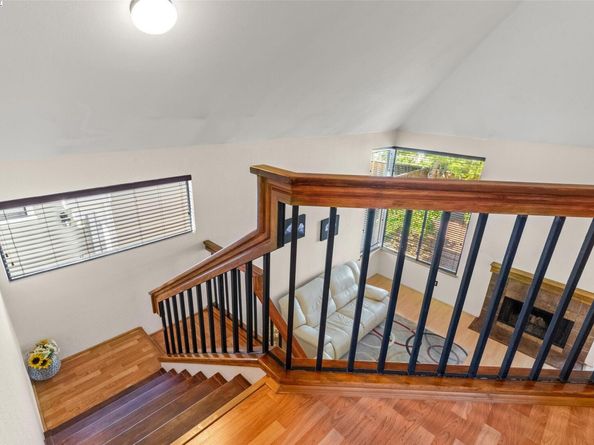 35 Leonard Ct, Alameda CA 94502