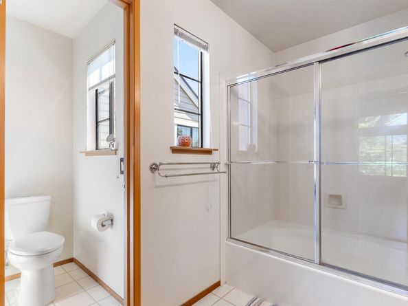 35 Leonard Ct, Alameda CA 94502