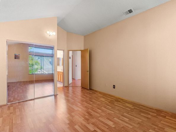 35 Leonard Ct, Alameda CA 94502