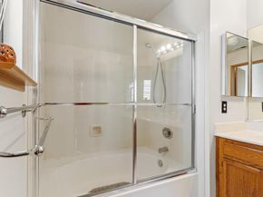 35 Leonard Ct, Alameda CA 94502