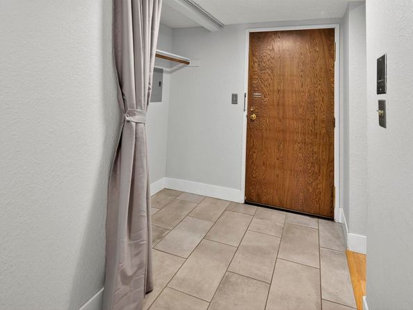 400 Davis St 107, San Leandro CA 94577