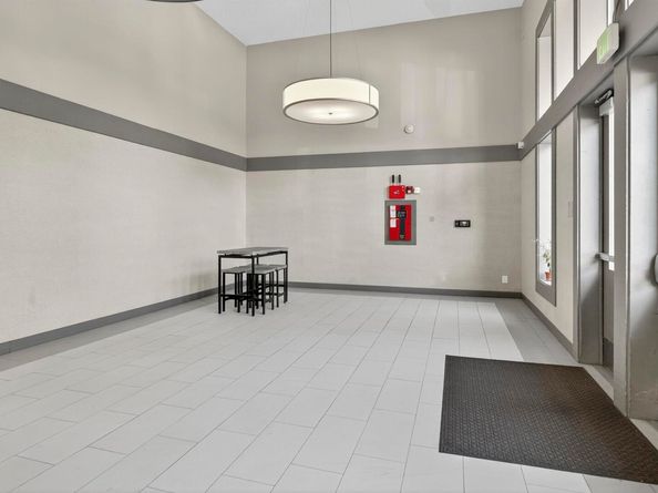 400 Davis St 107, San Leandro CA 94577