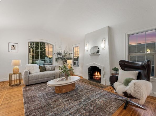 2521 80th, Oakland CA 94605