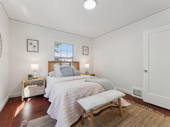 2521 80th, Oakland CA 94605