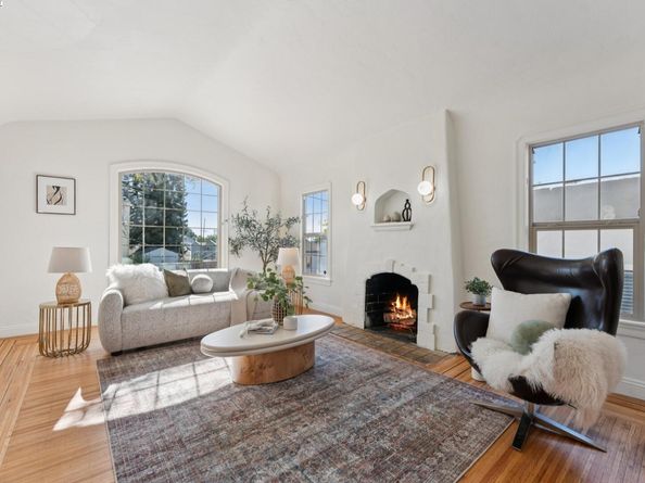 2521 80th, Oakland CA 94605