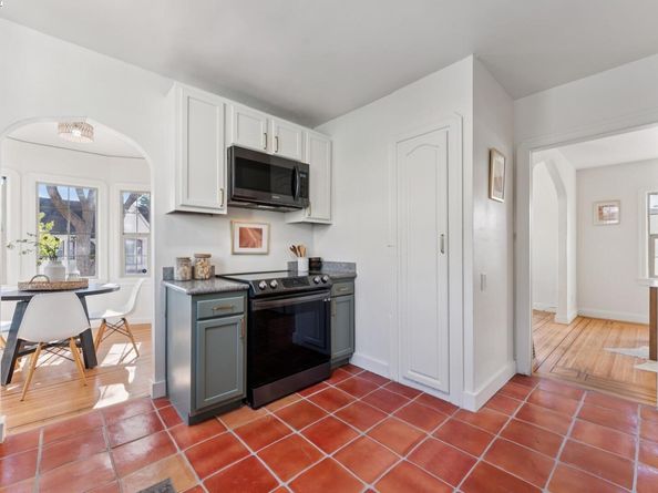 2521 80th, Oakland CA 94605