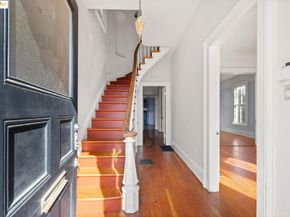 1746 8th St, Oakland CA 94607