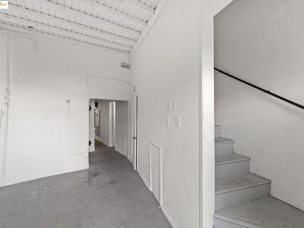 1746 8th St, Oakland CA 94607