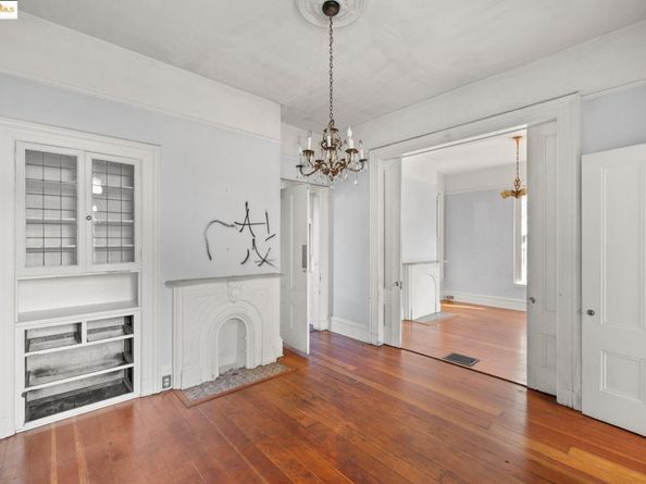 1746 8th St, Oakland CA 94607