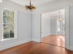 1746 8th St, Oakland CA 94607