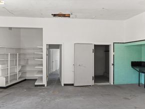 1746 8th St, Oakland CA 94607