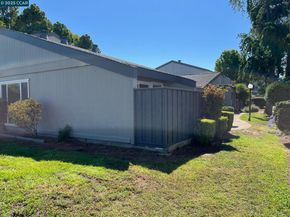 1395 Kenwal Rd A, Concord CA 94521