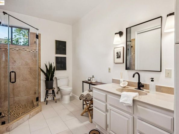 1521 Josephine St, Berkeley CA 94703