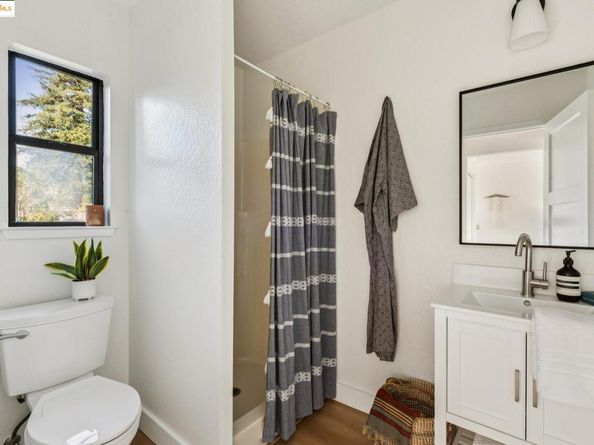 1521 Josephine St, Berkeley CA 94703