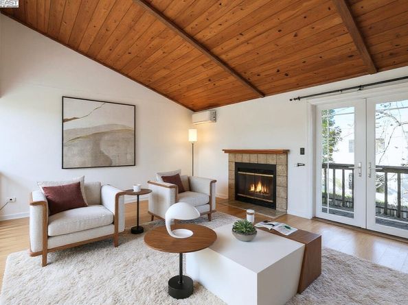 1820 Dalessi Ln, Pinole CA 94564