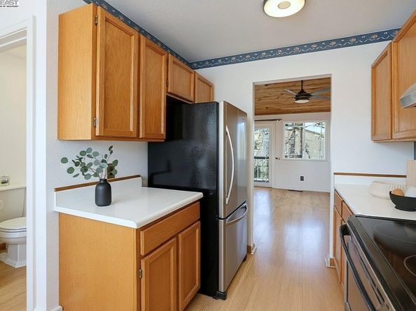 1820 Dalessi Ln, Pinole CA 94564