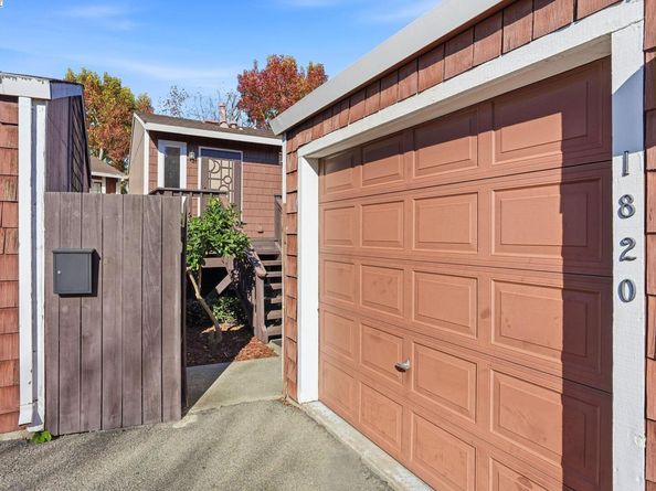 1820 Dalessi Ln, Pinole CA 94564