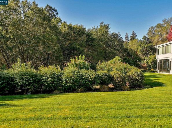 2057 Golden Rain Rd 4, Walnut Creek CA 94595