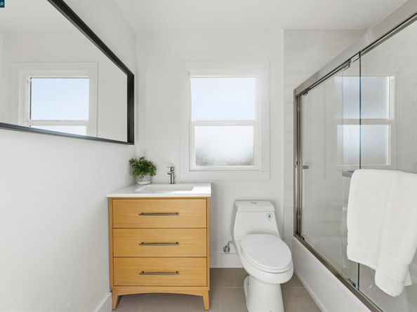 1346 Manor Dr, San Pablo CA 94806