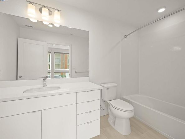 3768 Capitol Ave 309B, Fremont CA 94538