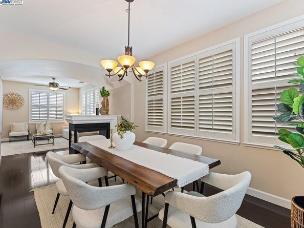 6020 Hillbrook Pl, Dublin CA 94568