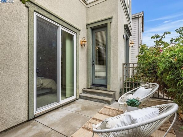 6020 Hillbrook Pl, Dublin CA 94568