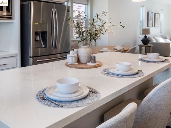 712 Bramble TER, Sunnyvale CA 94086