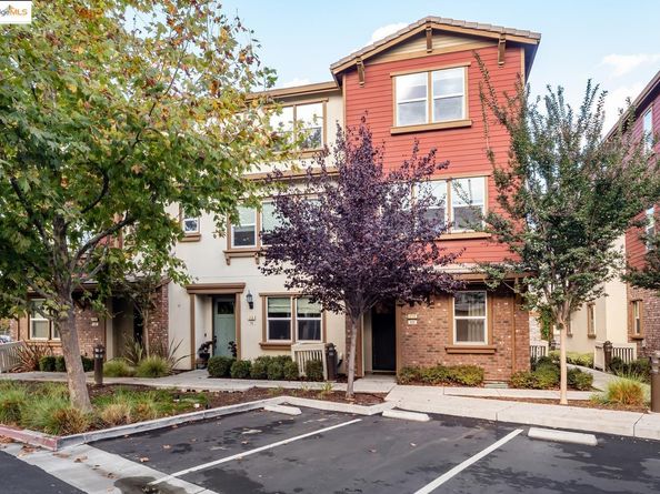 712 Bramble TER, Sunnyvale CA 94086