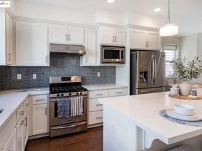 712 Bramble TER, Sunnyvale CA 94086