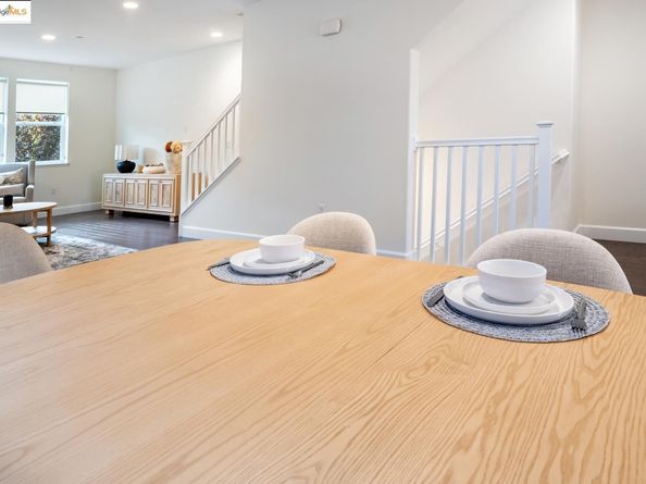 712 Bramble TER, Sunnyvale CA 94086