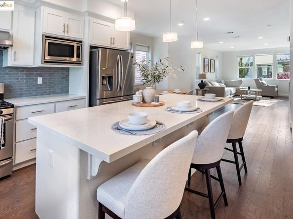 712 Bramble TER, Sunnyvale CA 94086