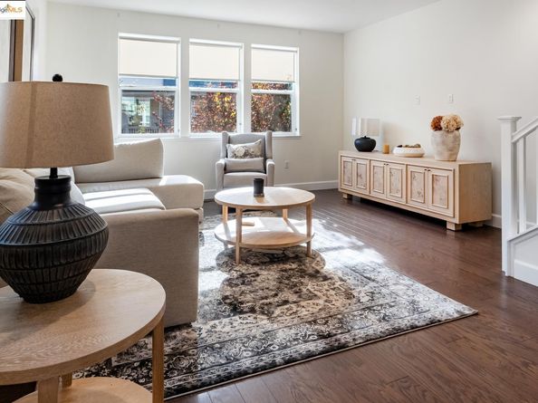 712 Bramble TER, Sunnyvale CA 94086