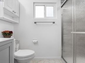 15106 Edgemoor St, San Leandro CA 94579