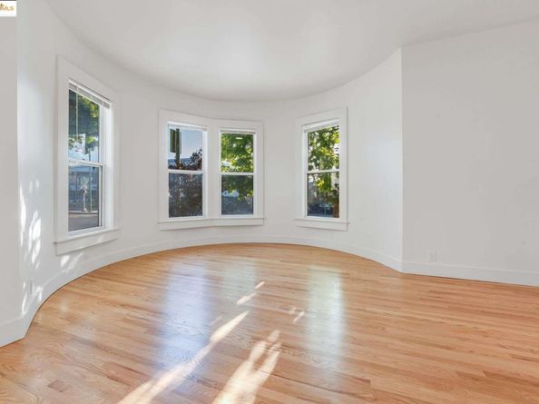 1238 12Th St, Oakland CA 94607