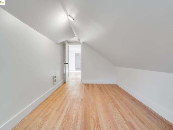 1238 12Th St, Oakland CA 94607