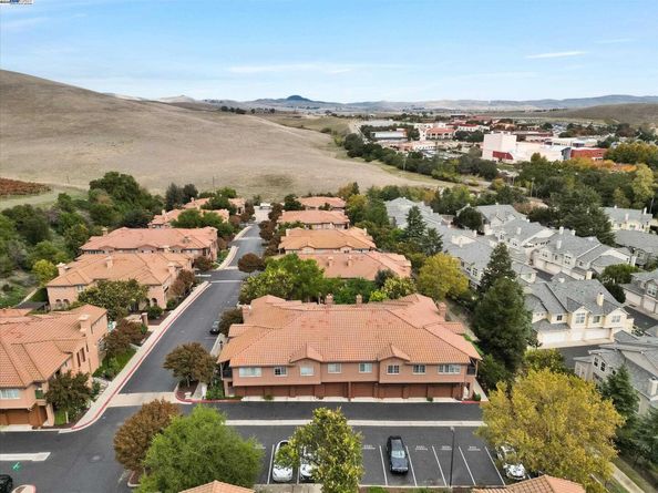 46 Meritage Cmn 202, Livermore CA 94551