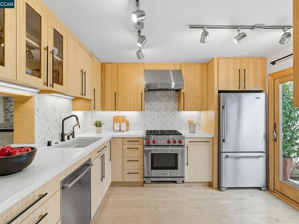 1585 Moraga Way, Moraga CA 94556