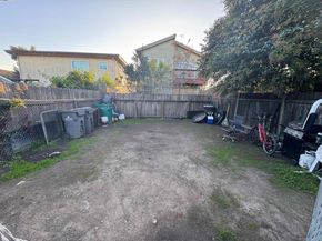 7341 Lockwood St, Oakland CA 94621