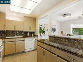 2224 Pine Knoll Dr 1, Walnut Creek CA 94595