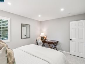 1003 River Rock Ln, Danville CA 94526