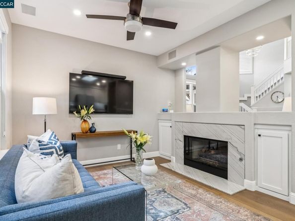 1003 River Rock Ln, Danville CA 94526