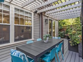 1003 River Rock Ln, Danville CA 94526