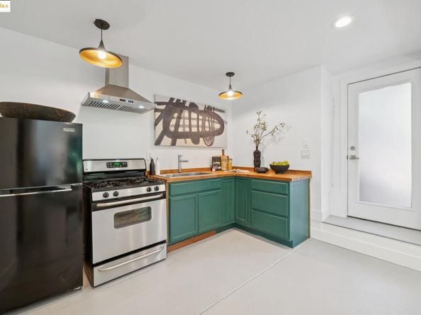 5673 Florence Ter, Oakland CA 94611