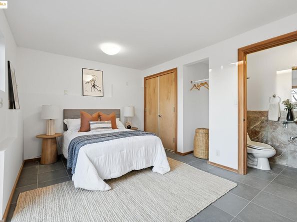 5729 Buena Vista Ave, Oakland CA 94618