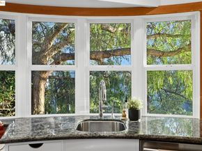 5729 Buena Vista Ave, Oakland CA 94618